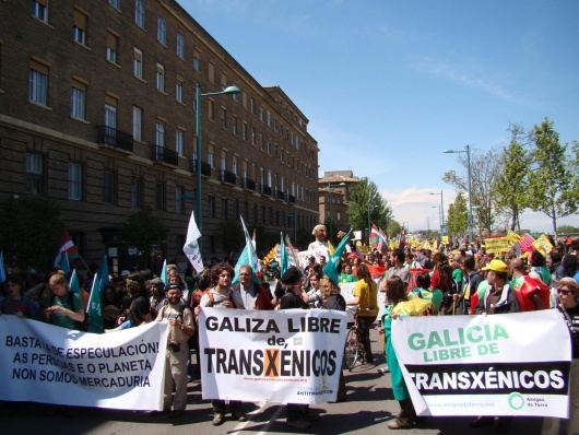 Marcha contra os transxénicos